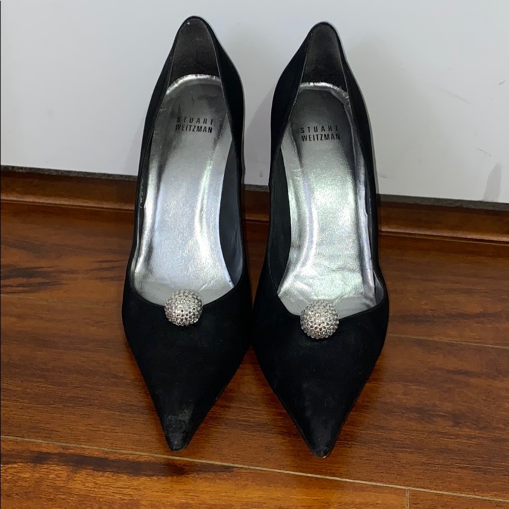 Stuart Weitzman pointed toe heel
